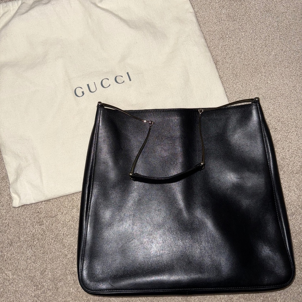 Authentic Gucci shoulder tote, black leather